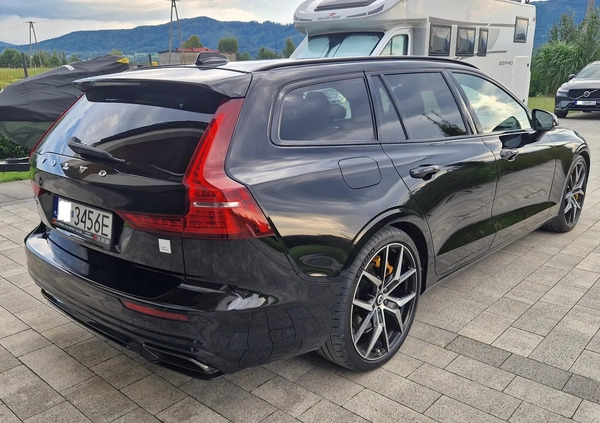Volvo V60 cena 229000 przebieg: 109000, rok produkcji 2021 z Kisielice małe 232